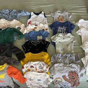 Boy new born and 0-3 months clothes. $1 a piece.